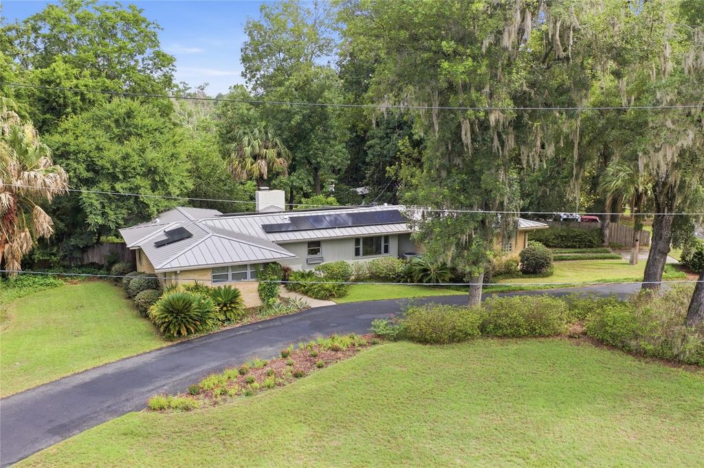2006 NW 14TH AVENUE, Gainesville, FL 32605