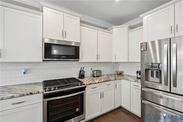 9989 Puddle Duck Ln, Hanover, VA 23116