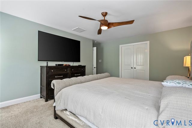 9989 Puddle Duck Ln, Hanover, VA 23116