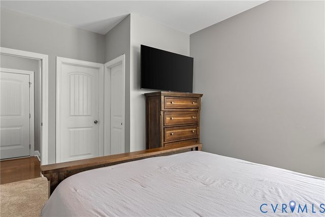9989 Puddle Duck Ln, Hanover, VA 23116