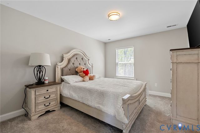 9989 Puddle Duck Ln, Hanover, VA 23116