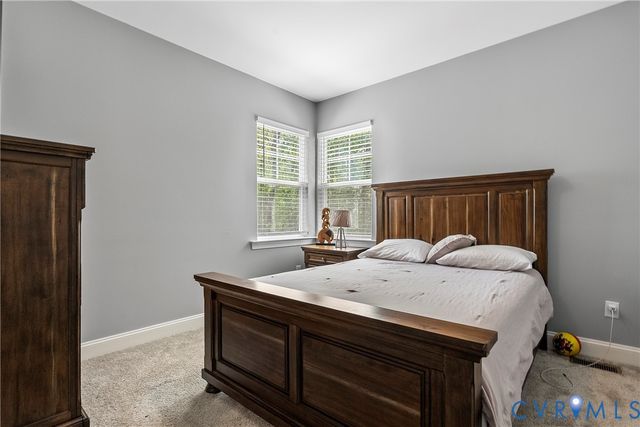 9989 Puddle Duck Ln, Hanover, VA 23116