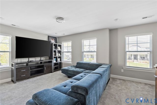 9989 Puddle Duck Ln, Hanover, VA 23116