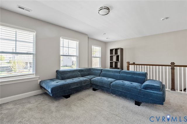 9989 Puddle Duck Ln, Hanover, VA 23116