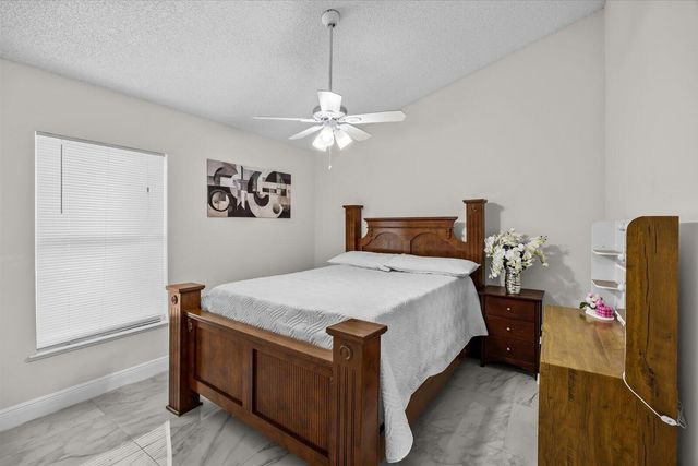471 NW Sherbrooke Avenue, Port St. Lucie, Port St Lucie, FL 34983
