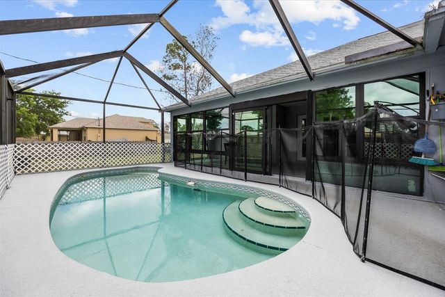 471 NW Sherbrooke Avenue, Port St. Lucie, Port St Lucie, FL 34983