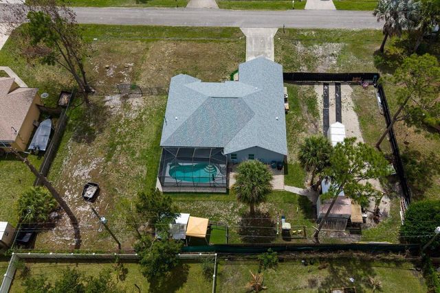 471 NW Sherbrooke Avenue, Port St. Lucie, Port St Lucie, FL 34983