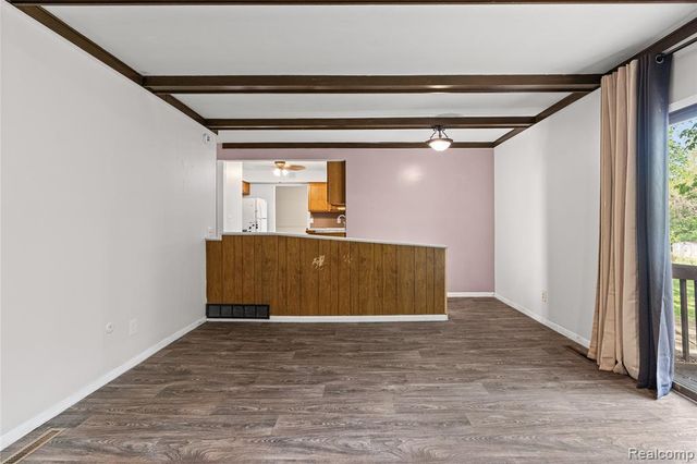 4064 Sheraton Drive, Flint, MI 48532