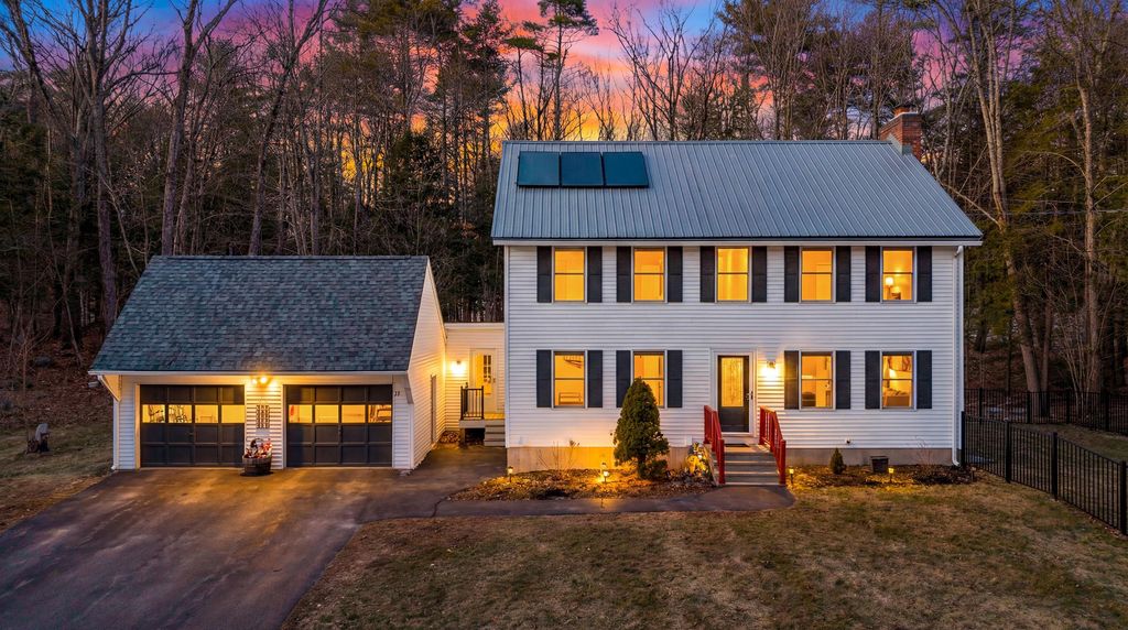 21 Acorn Avenue, Auburn, NH 03032