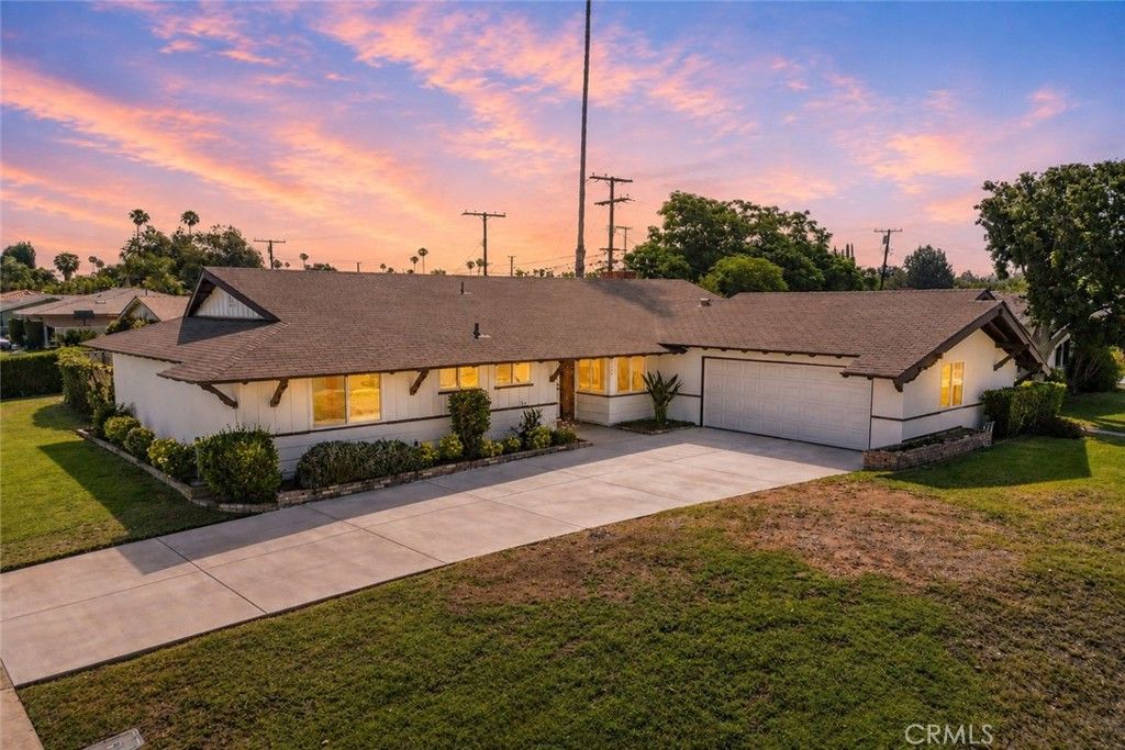 Image 2 of property listing at 4123 Polk Street, Riverside, CA 92505