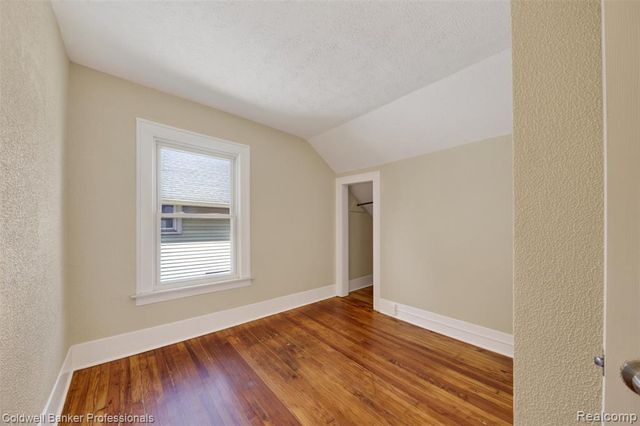43 Dwight Ave Avenue, Pontiac, MI 48341