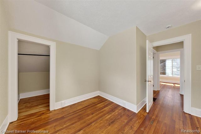 43 Dwight Ave Avenue, Pontiac, MI 48341