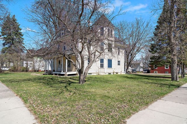 723 3rd Street SW, Willmar, MN 56201