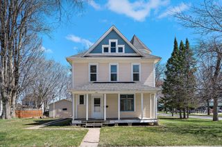723 3rd Street SW, Willmar, MN 56201