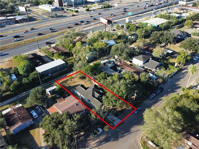 831 W Hackberry Avenue, Alamo, TX 78516