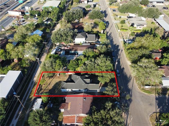 831 W Hackberry Avenue, Alamo, TX 78516