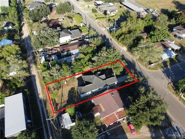 831 W Hackberry Avenue, Alamo, TX 78516