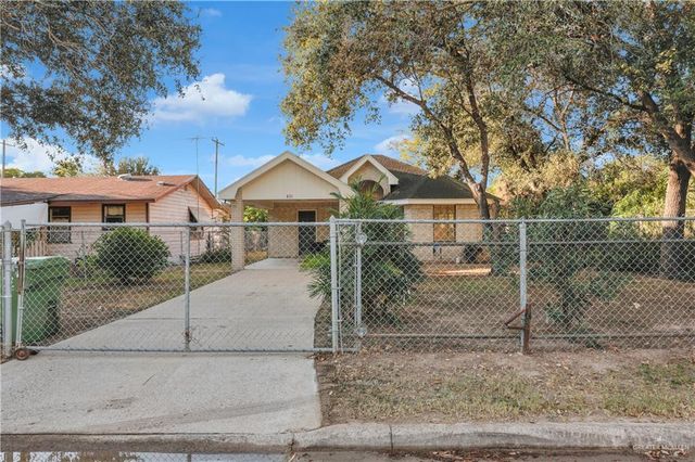 831 W Hackberry Avenue, Alamo, TX 78516