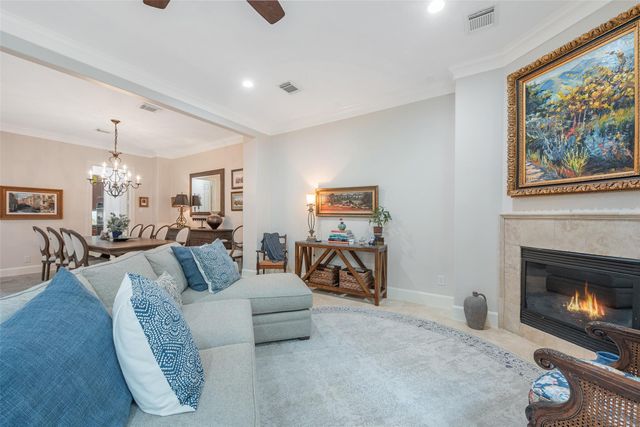 2026 Elmen Street, Houston, TX 77019