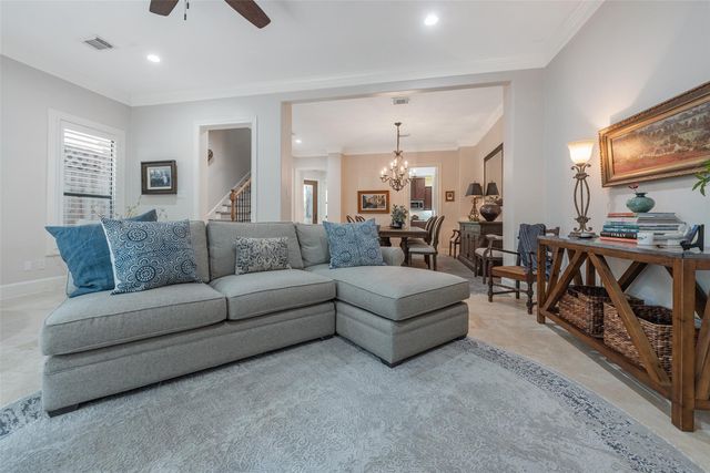 2026 Elmen Street, Houston, TX 77019