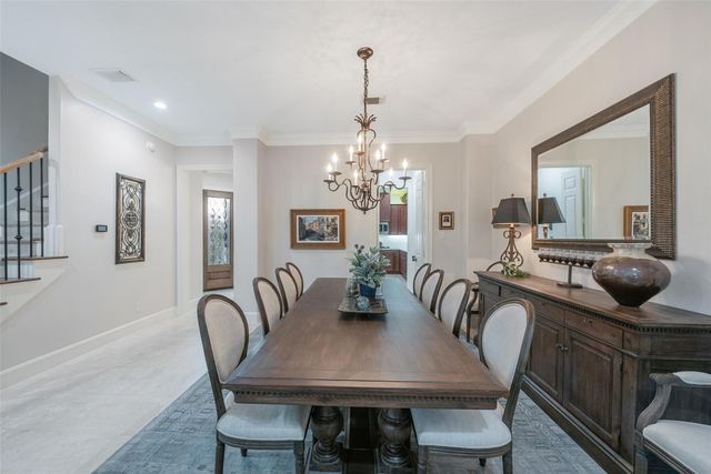 2026 Elmen Street, Houston, TX 77019