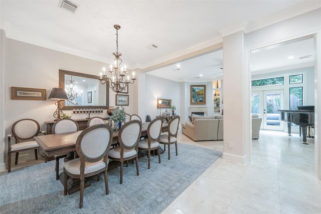 2026 Elmen Street, Houston, TX 77019