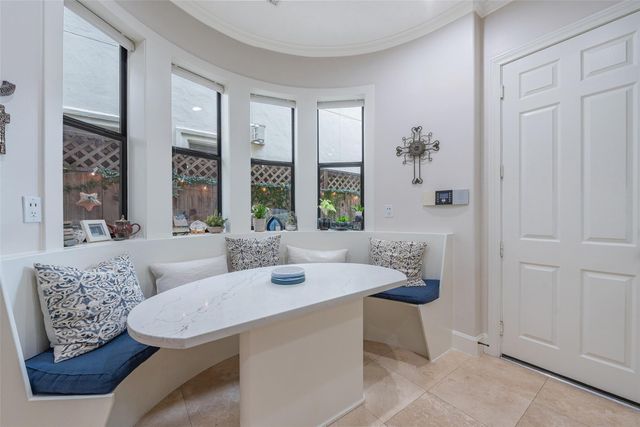 2026 Elmen Street, Houston, TX 77019