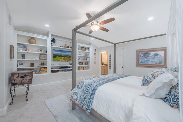 2026 Elmen Street, Houston, TX 77019