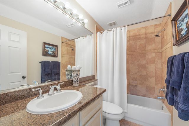 2026 Elmen Street, Houston, TX 77019