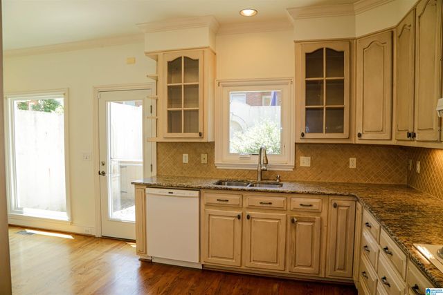1505 EDINBURGH WAY, Vestavia Hills, AL 35243