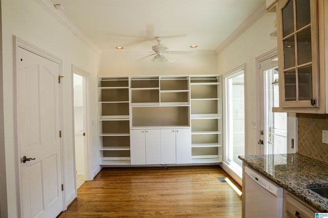 1505 EDINBURGH WAY, Vestavia Hills, AL 35243