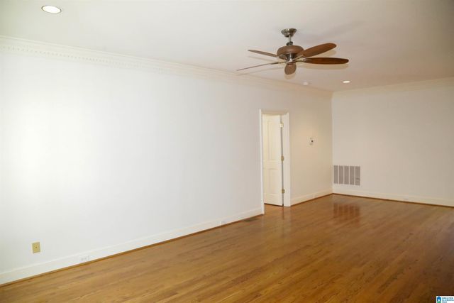 1505 EDINBURGH WAY, Vestavia Hills, AL 35243