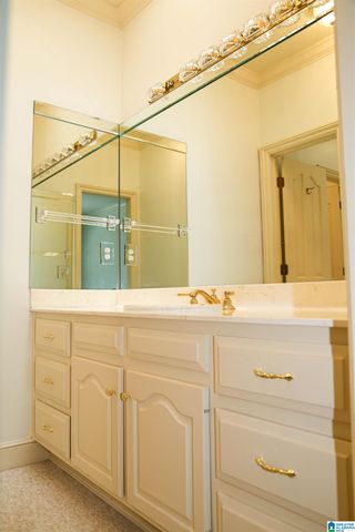 1505 EDINBURGH WAY, Vestavia Hills, AL 35243