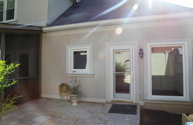 1505 EDINBURGH WAY, Vestavia Hills, AL 35243