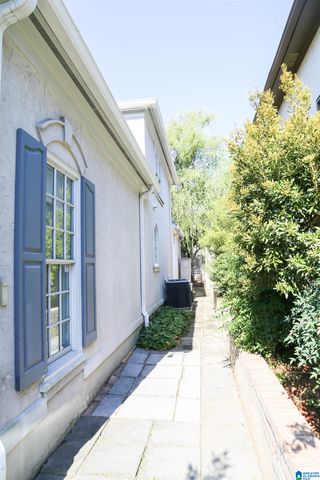 1505 EDINBURGH WAY, Vestavia Hills, AL 35243