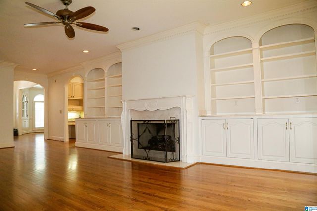 1505 EDINBURGH WAY, Vestavia Hills, AL 35243
