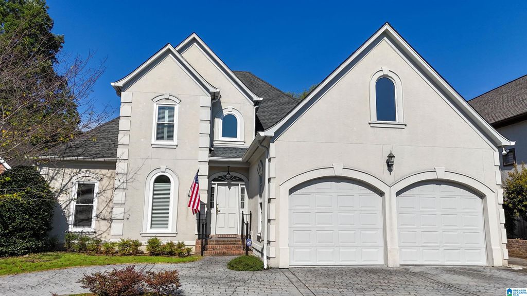 1505 EDINBURGH WAY, Vestavia Hills, AL 35243