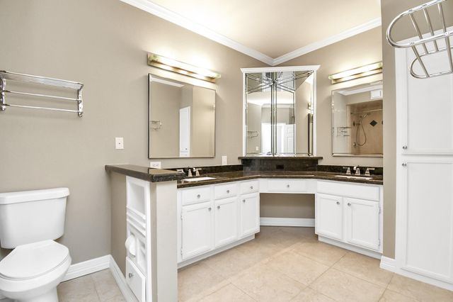 2111 Welch Street B213, Houston, TX 77019