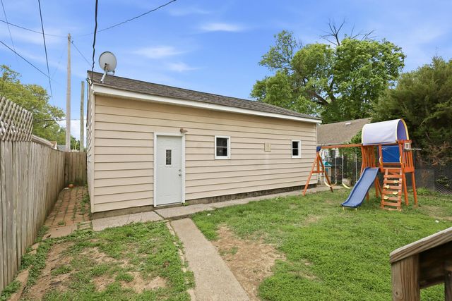 714 23rd Avenue, East Moline, IL 61244