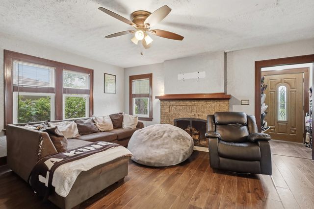714 23rd Avenue, East Moline, IL 61244