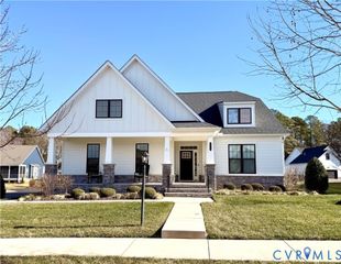 204 Lauradell Rd, Ashland, VA 23005