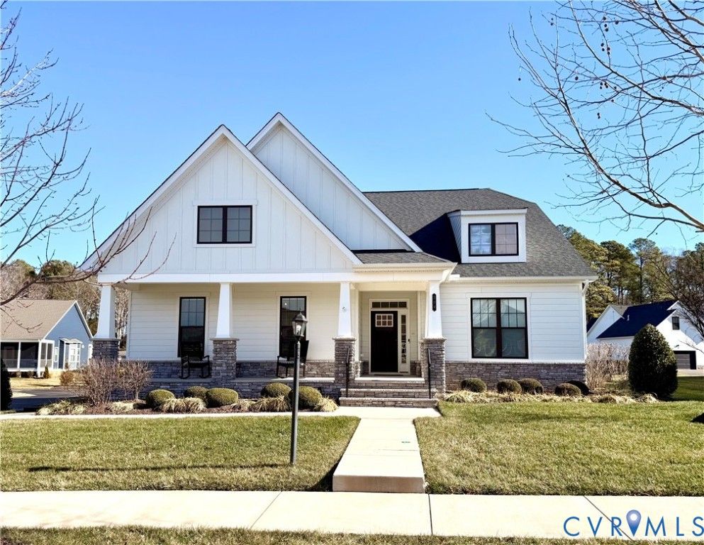 204 Lauradell Rd, Ashland, VA 23005