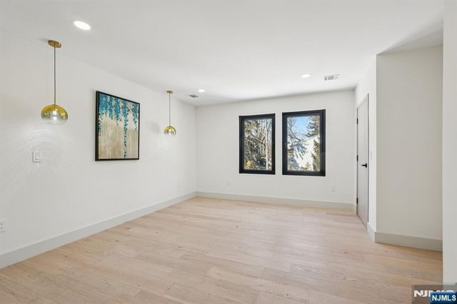 543 Closter Dock Road, Closter, NJ 07624