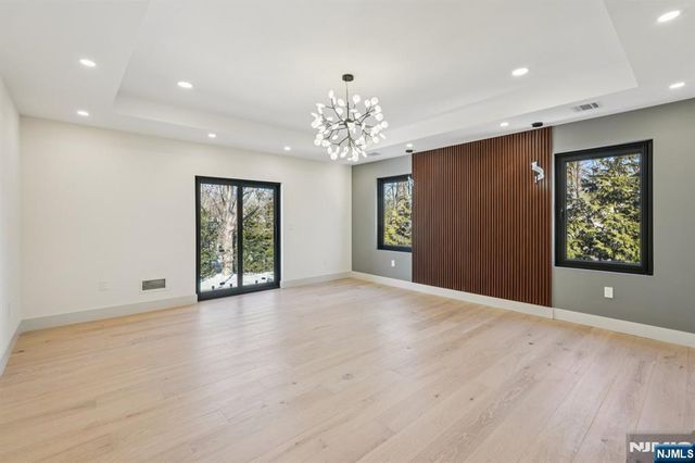 543 Closter Dock Road, Closter, NJ 07624