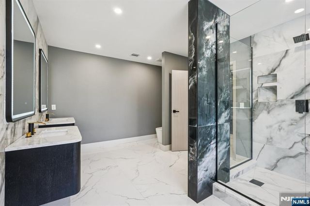 543 Closter Dock Road, Closter, NJ 07624