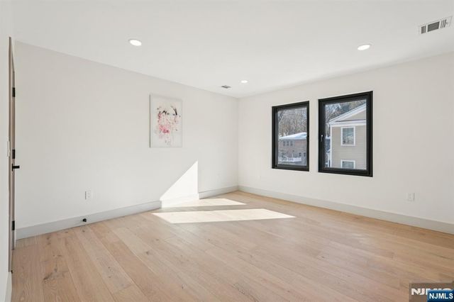 543 Closter Dock Road, Closter, NJ 07624