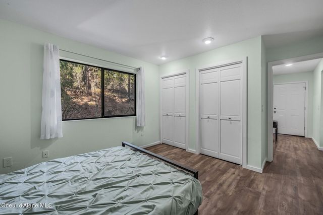 18352 S Crossbill Rd, Coeur D'alene, ID 83814