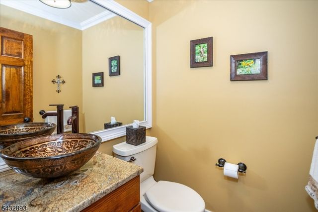 45 Averell Dr 45, Parsippany-troy Hills Twp., NJ 07950