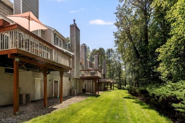 45 Averell Dr 45, Parsippany-troy Hills Twp., NJ 07950