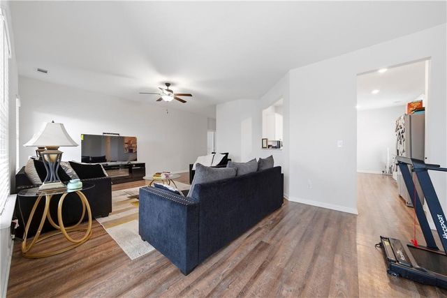 406 Samara Court, Fairburn, GA 30213